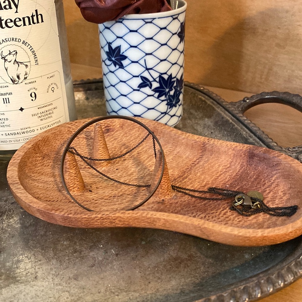 Larissa Loden Circle Necklace